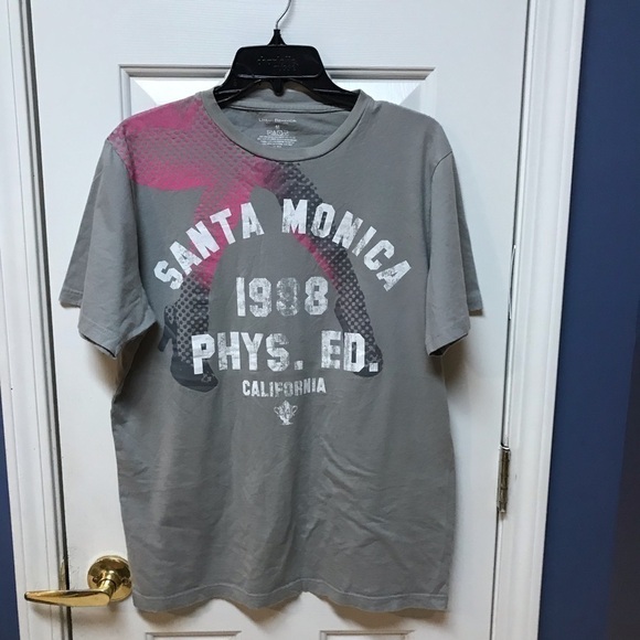 Preowned Euc Santa Monica 1988 Phys. Ed. T shirt M - Picture 1 of 4